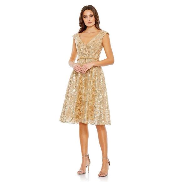 Mac Duggal Dresses & Skirts - Mac Duggal Formal Gold Sequined Cap Sleeve Midi Size 4 $398 NWT